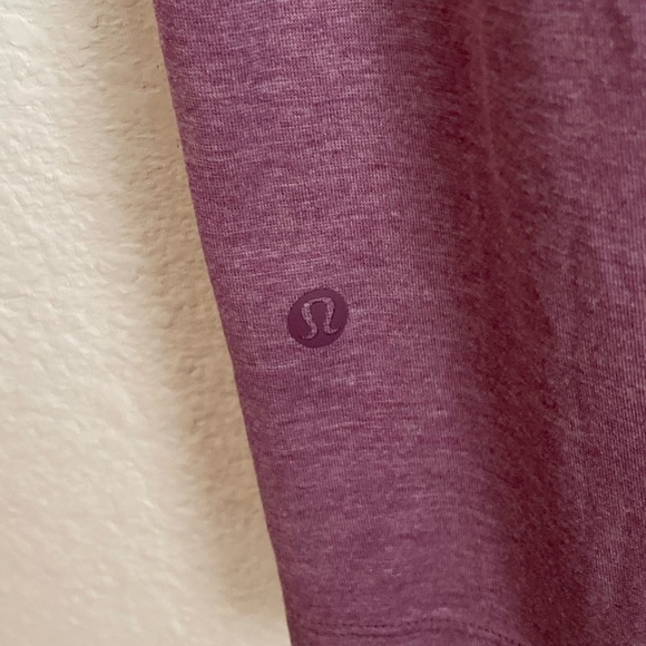 Lululemon Evolution Short Sleeve Polo Shirt
Heathered Vintage Plum size L - Picture 7 of 8